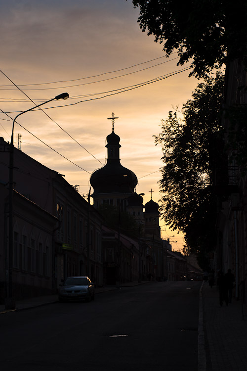 Закат на улице. Черновцы © 2010 Alex Nedoviziy
