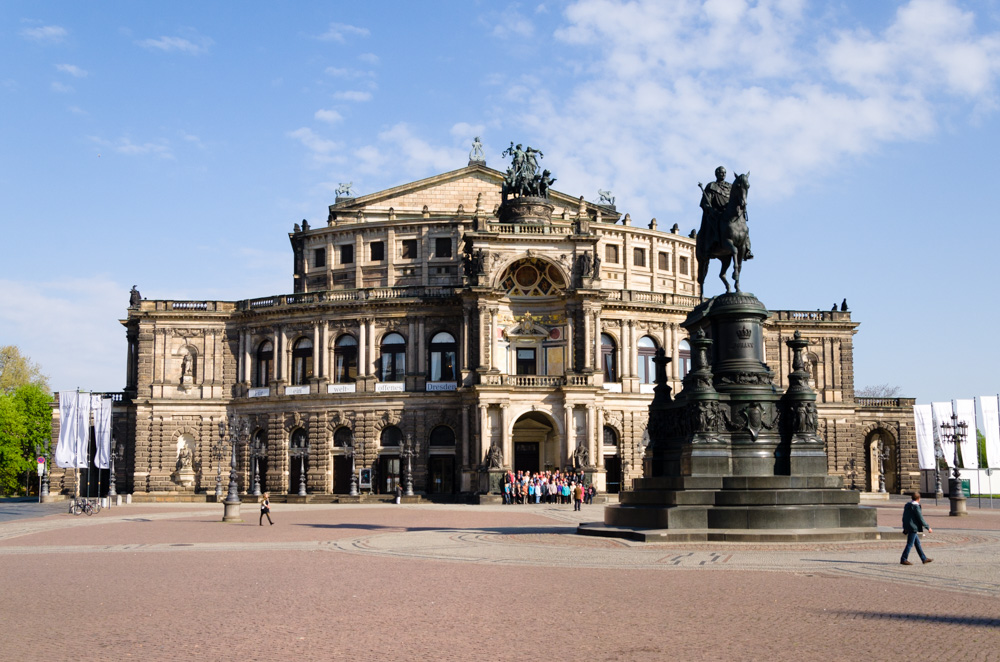 Оперний театр. Дрезден, Німеччина © 2015 Alex Nedovizii