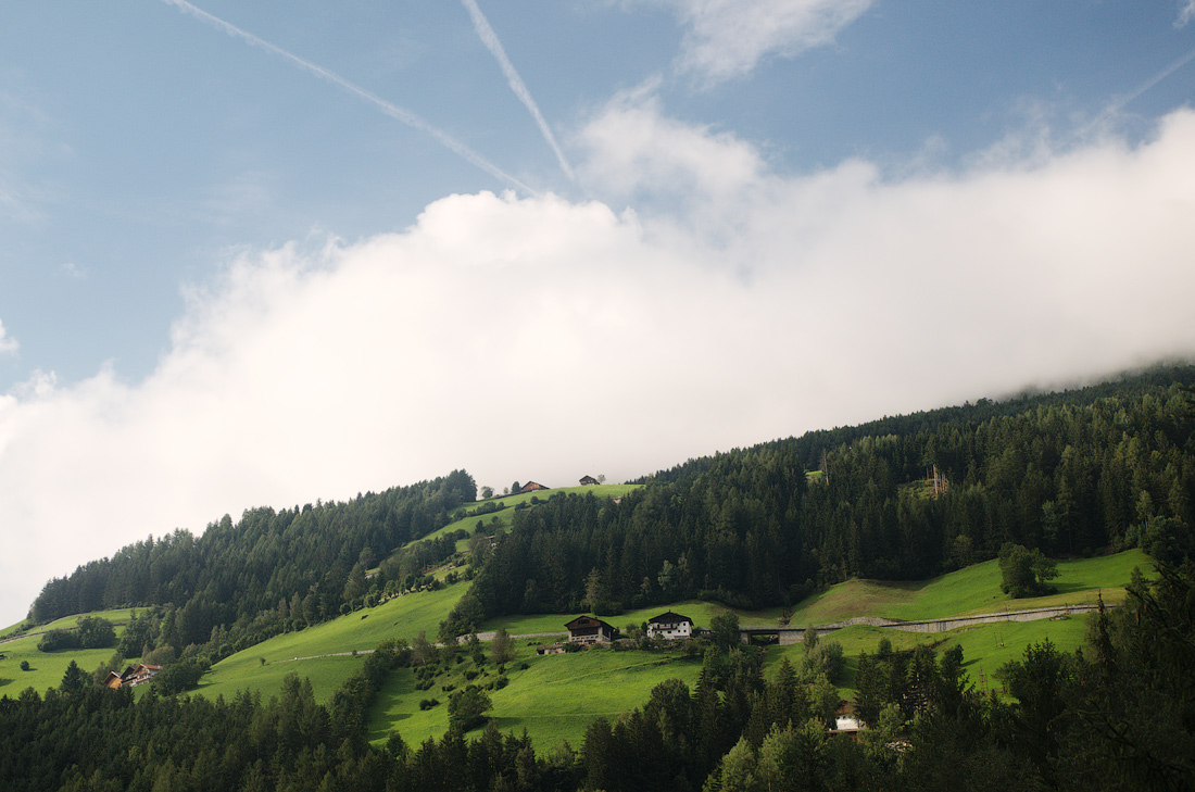 Зюдтірольський пейзажик. Італія, автономна область Південний Тіроль, провінція Больцано © 2015 Alex Nedovizii