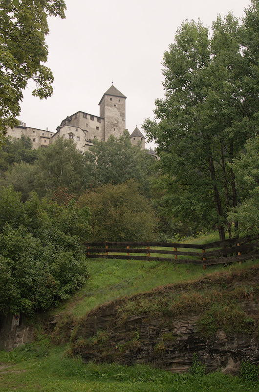 Castello di Tures (Burg Taufers), Trentino - Alto Adige (Südtirol), Bolzano, Italia © 2015 Alex Nedovizii